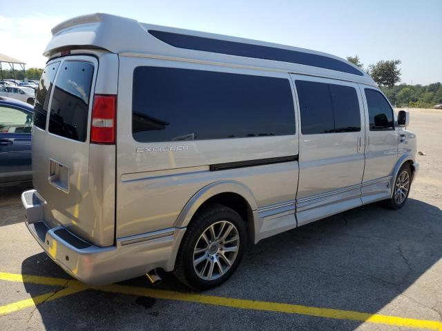 1GAZGPF72M1202766 - 2021 CHEVROLET EXPRESS G3 LT TWO TONE photo 3