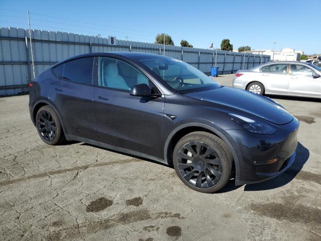 7SAYGAEE1RF165484 - 2024 TESLA MODEL Y CHARCOAL photo 4