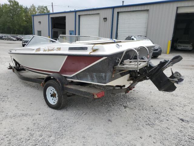 AGCQ7638F989 - 1989 BAJA BOAT WHITE photo 3