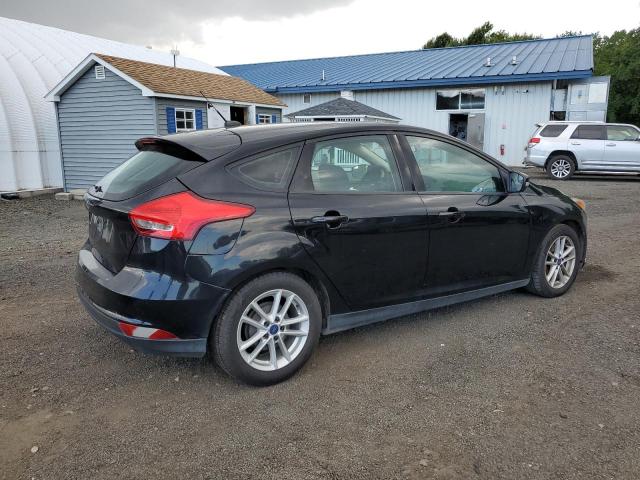 1FADP3K22GL352217 - 2016 FORD FOCUS SE BLACK photo 3