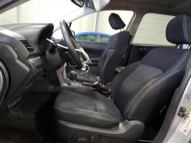 JF2SJADC5FH566585 - 2015 SUBARU FORESTER 2.5I PREMIUM 银色 照片 7