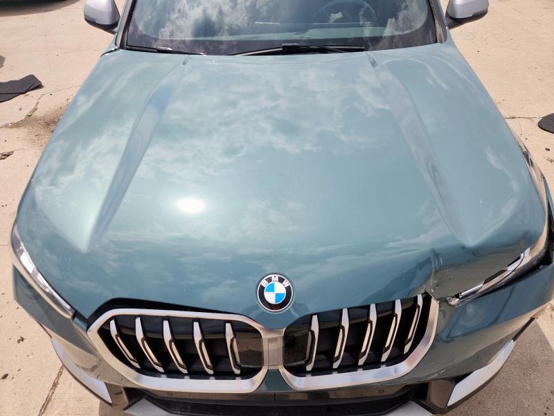 WBX73EF04P5Y00505 - 2023 BMW X1 XDRIVE28I Grün Foto 12