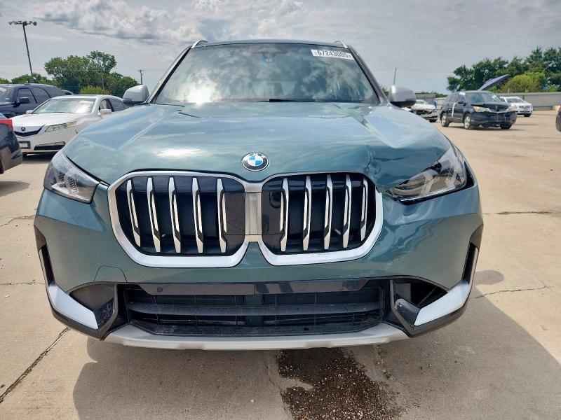 WBX73EF04P5Y00505 - 2023 BMW X1 XDRIVE28I Grün Foto 5