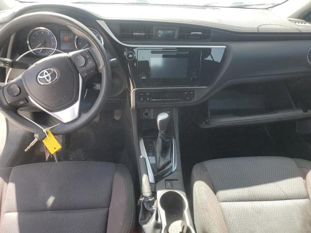 5YFBURHE1JP829393 - 2018 TOYOTA COROLLA L WHITE photo 8