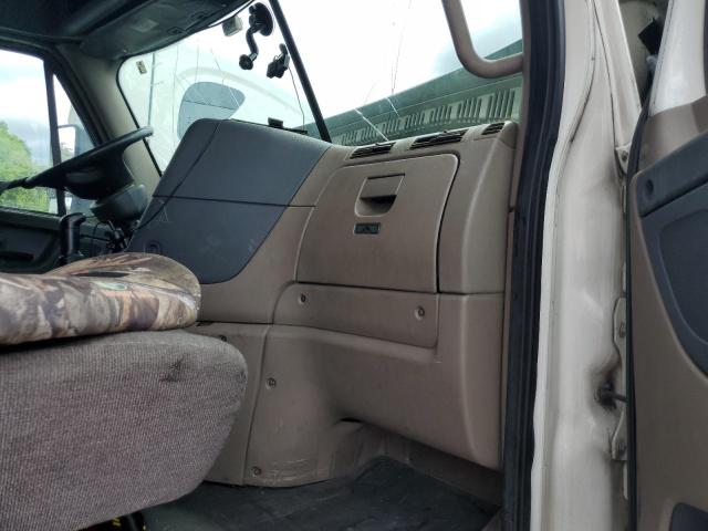 3AKJGLD50FSGG5247 - 2015 FREIGHTLINER CASCADIA 125 WHITE photo 5