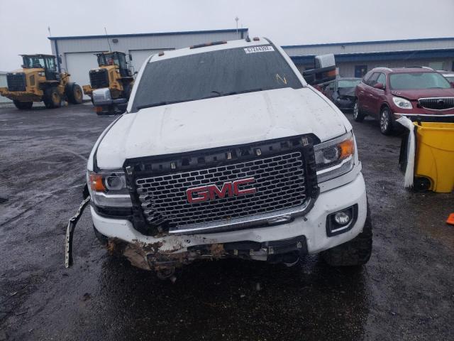 1GT120E81FF143378 - 2015 GMC SIERRA K2500 DENALI WHITE photo 5