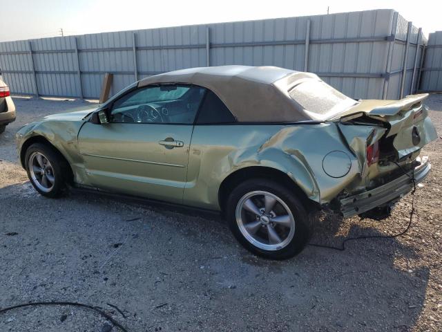 1ZVFT84N065179462 - 2006 FORD MUSTANG GREEN photo 2