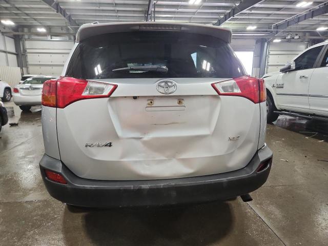 2T3WFREV3DW060325 - 2013 TOYOTA RAV4 XLE 银色 照片 6