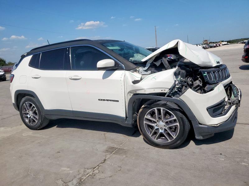 3C4NJCBB5KT726090 - 2019 JEEP COMPASS LATITUDE Beyaz fotoğraf 4