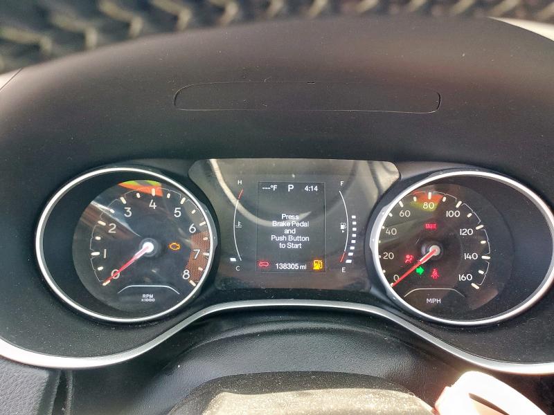 3C4NJCBB5KT726090 - 2019 JEEP COMPASS LATITUDE Beyaz fotoğraf 9