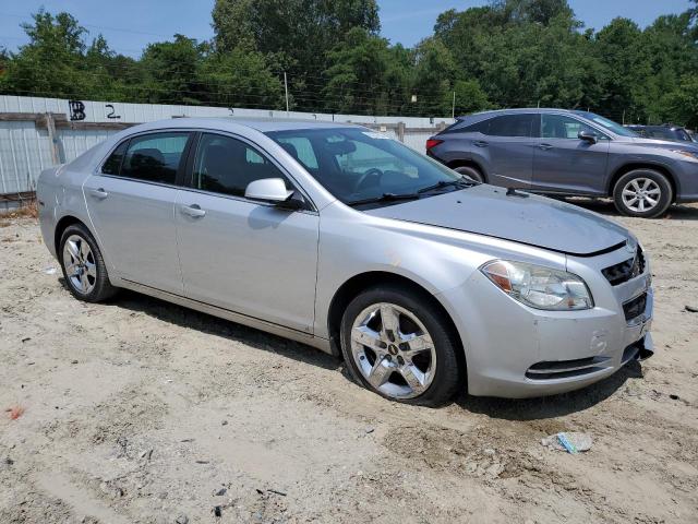 1G1ZH57B494183339 - 2009 CHEVROLET MALIBU 1LT SILVER photo 4