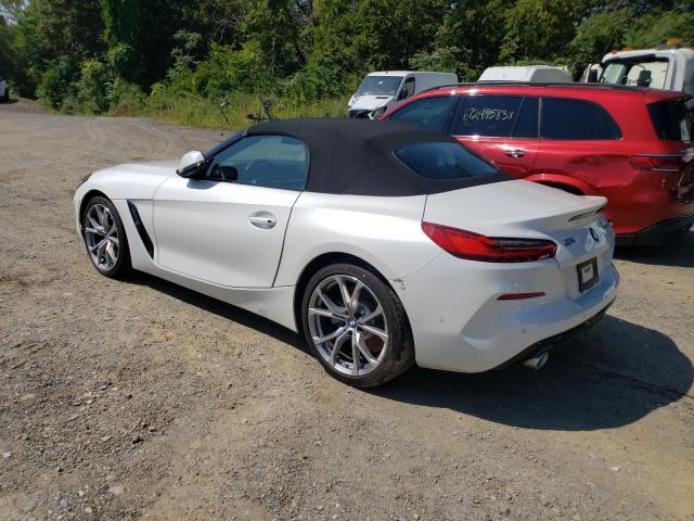 WBAHF3C01NWX41550 - 2022 BMW Z4 SDRIVE30I WHITE photo 2