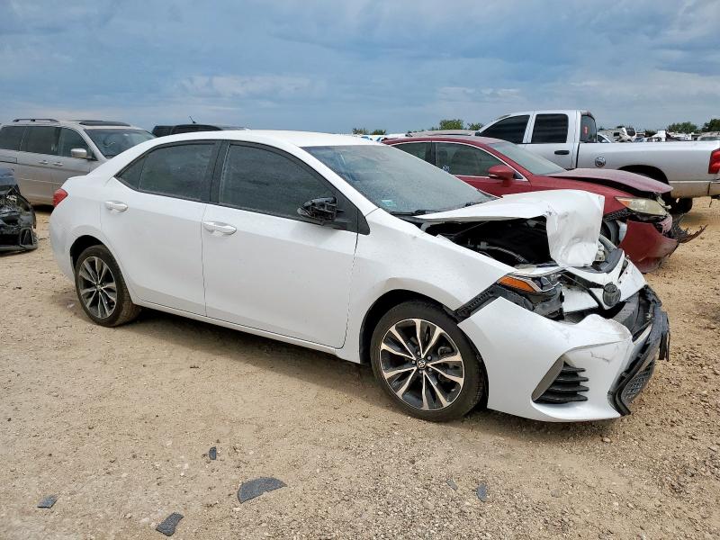 5YFBURHE7JP787439 - 2018 TOYOTA COROLLA L WHITE photo 4