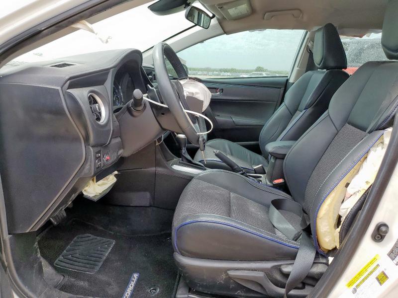 5YFBURHE7JP787439 - 2018 TOYOTA COROLLA L WHITE photo 7