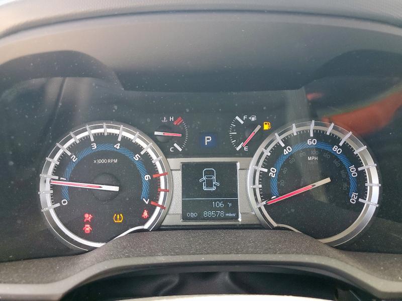 JTEZU5JR4J5165863 - 2018 TOYOTA 4RUNNER SR5 SILVER photo 9