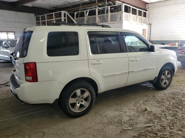 5FNYF4H5XBB005946 - 2011 HONDA PILOT EXL WHITE photo 3