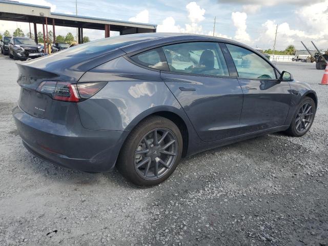 5YJ3E1EB9NF309277 - 2022 TESLA MODEL 3 灰色 照片 3