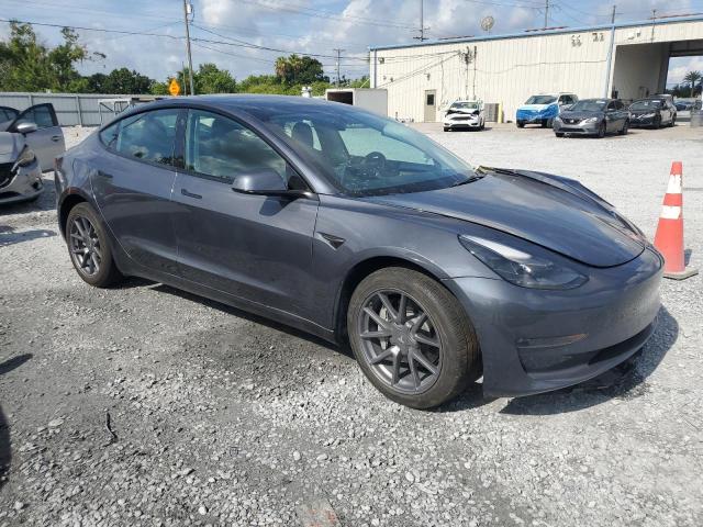 5YJ3E1EB9NF309277 - 2022 TESLA MODEL 3 灰色 照片 4