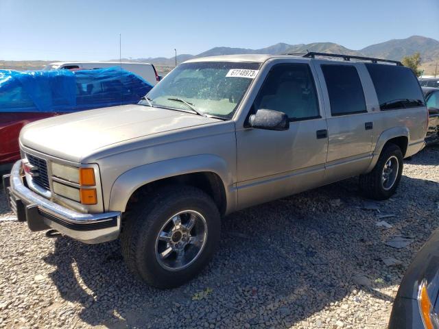 1GKFK16R4XJ702671 - 1999 GMC SUBURBAN K1500 GRAY photo 1