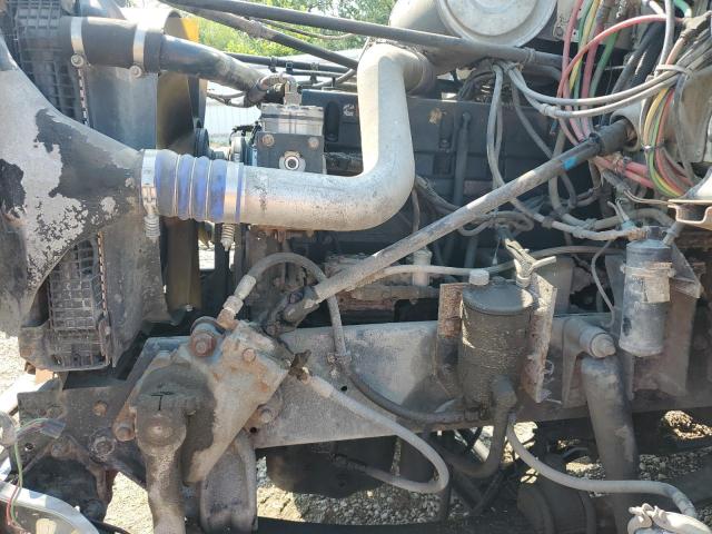 2FUY3MCB0TA695127 - 1996 FREIGHTLINER MED CONV C FLD112 WHITE photo 7