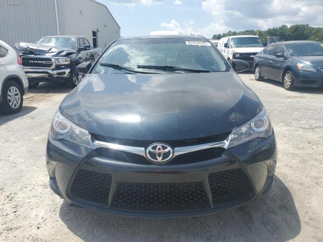 4T1BF1FK6FU013659 - 2015 TOYOTA CAMRY LE BLUE photo 5