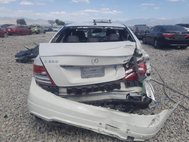 WDDGF8BB8CA701996 - 2012 MERCEDES-BENZ C 300 4MATIC WHITE photo 6
