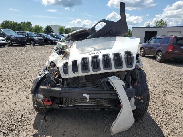 1C4PJMBS2HW632475 - 2017 JEEP CHEROKEE TRAILHAWK WHITE photo 5