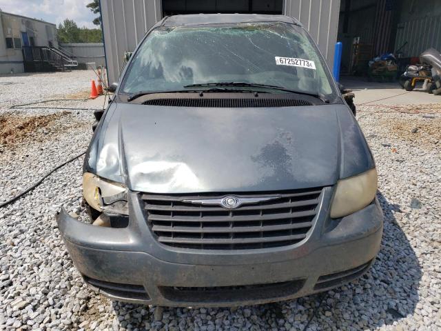 1A4GJ45R57B135090 - 2007 CHRYSLER TOWN & COU LX GREEN photo 5