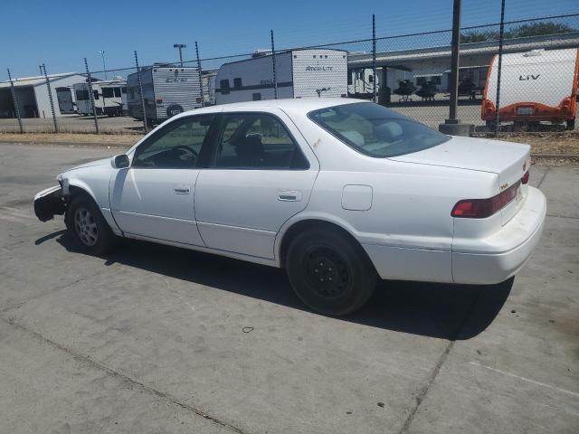JT2BG22K3V0042340 - 1997 TOYOTA CAMRY LE WHITE photo 2