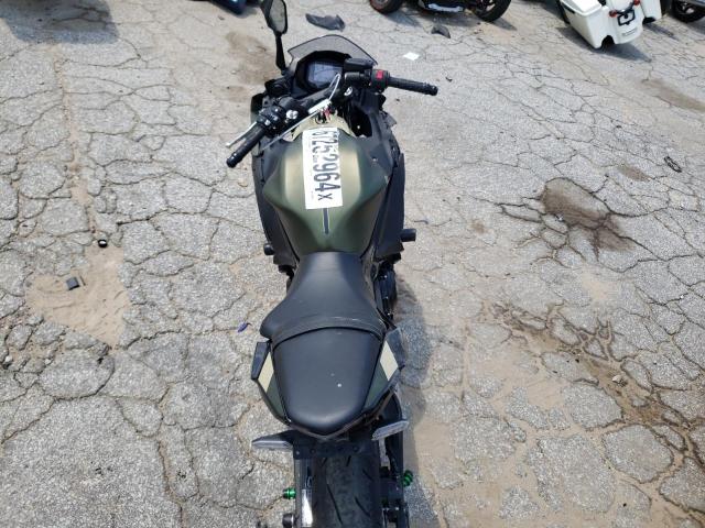 ML5EXER17RDAC3056 - 2024 KAWASAKI EX650 R GREEN photo 6