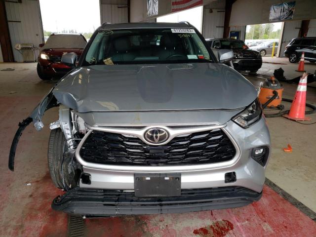 5TDHZRBH8LS510663 - 2020 TOYOTA HIGHLANDER XLE Արծաթագույն լուսանկար 5
