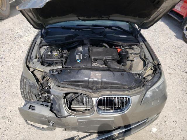 WBANV93549C131718 - 2009 BMW 535 XI TAN photo 11