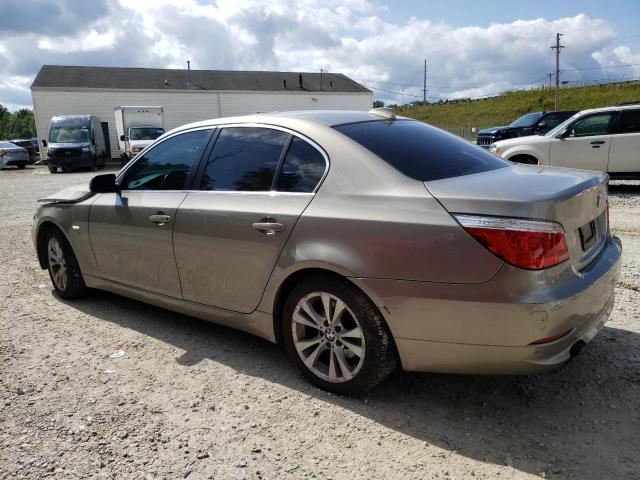 WBANV93549C131718 - 2009 BMW 535 XI TAN photo 2