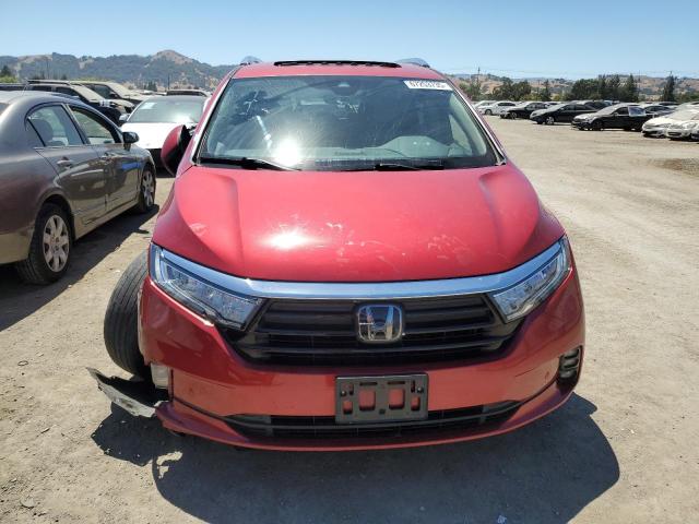 5FNRL6H84PB037432 - 2023 HONDA ODYSSEY TOURING RED photo 5