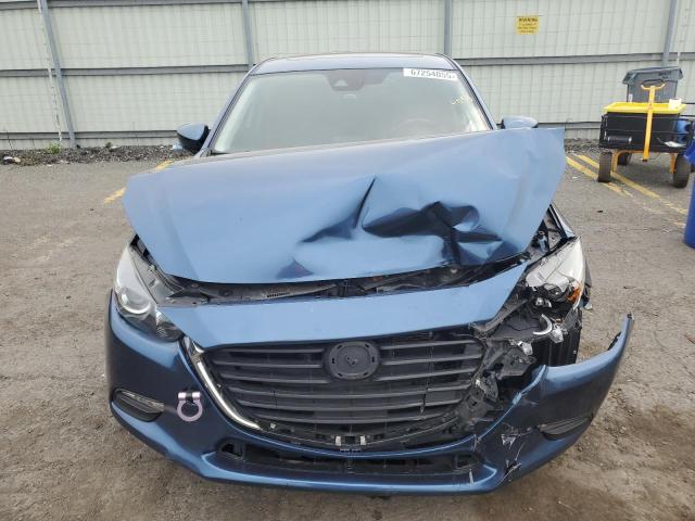 3MZBN1L3XJM194361 - 2018 MAZDA 3 TOURING BLUE photo 5