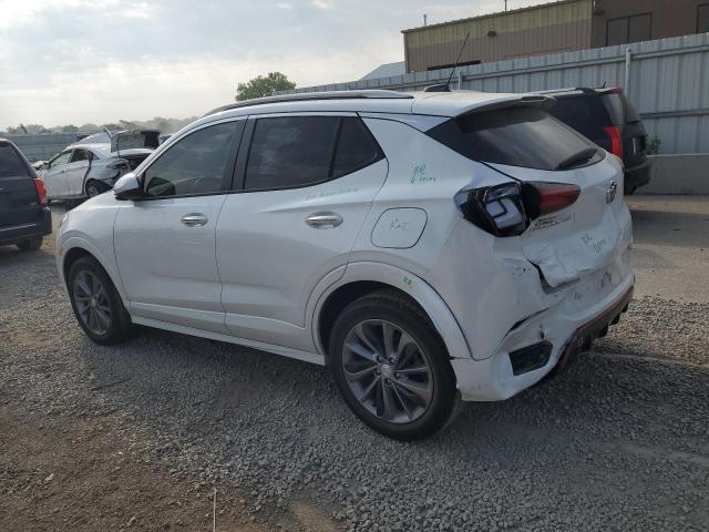 KL4MMBS21LB114785 - 2020 BUICK ENCORE GX PREFERRED WHITE photo 2