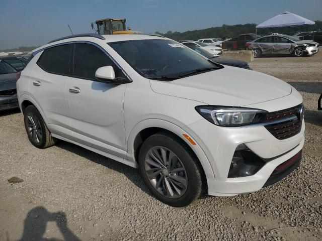 KL4MMBS21LB114785 - 2020 BUICK ENCORE GX PREFERRED WHITE photo 4