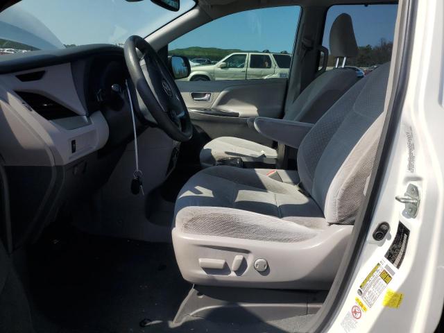 5TDKZ3DC1KS983095 - 2019 TOYOTA SIENNA LE WHITE photo 7