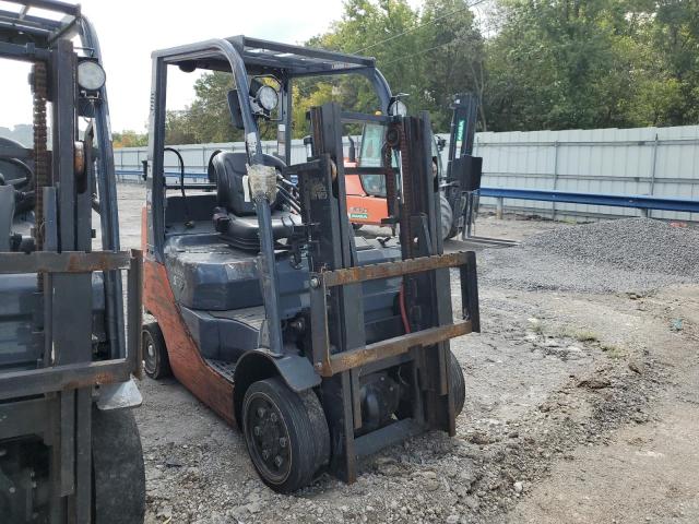 66823 - 2015 TOYOTA FORKLIFT ORANGE photo 1