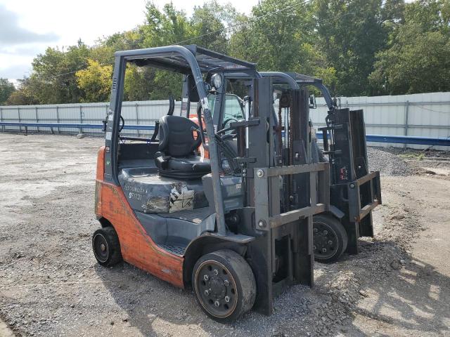 67922 - 2015 TOYOTA FORKLIFT Оранжевый фото 1