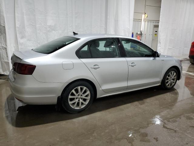 3VWDZ7AJ0BM391817 - 2011 VOLKSWAGEN JETTA SE WHITE photo 3