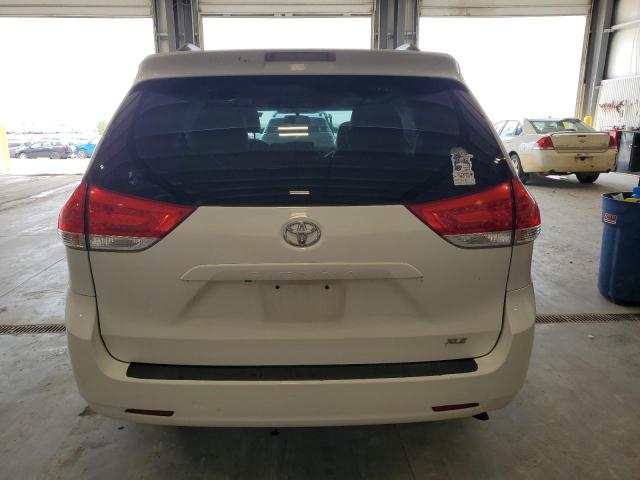 5TDYK3DC1CS279589 - 2012 TOYOTA SIENNA XLE 白色 照片 6