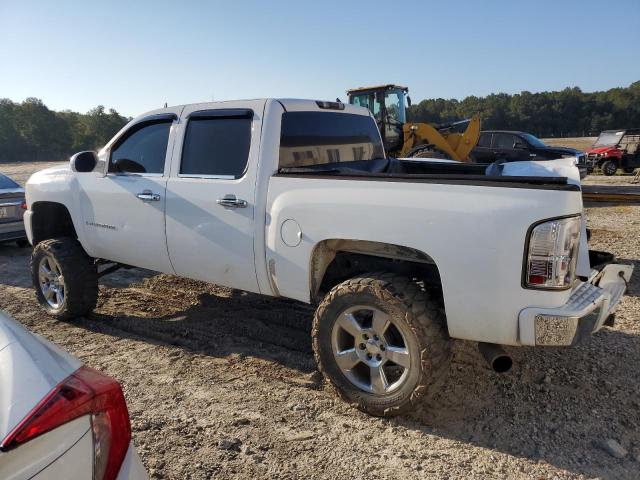 2GCEK13M671501090 - 2007 CHEVROLET SILVERADO K1500 CREW CAB WHITE photo 2