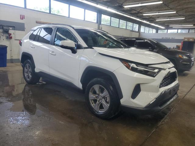 2T3P1RFV5SC515188 - 2025 TOYOTA RAV4 XLE 白色 照片 4