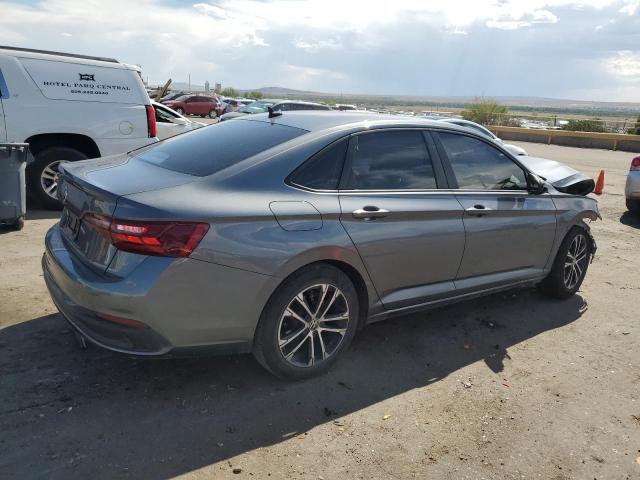 3VWBM7BU7NM033844 - 2022 VOLKSWAGEN JETTA SPORT Szary zdjęcie 3