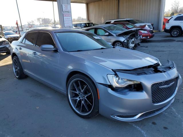 2C3CCAAGXFH792527 - 2015 CHRYSLER 300 LIMITED SILVER photo 1