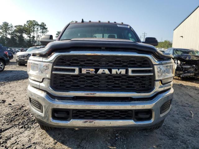 3C6UR5CL7NG154824 - 2022 RAM 2500 TRADESMAN BURGUNDY photo 5