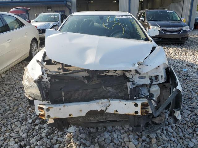 1G1ZC5E19BF200266 - 2011 CHEVROLET MALIBU 1LT WHITE photo 5