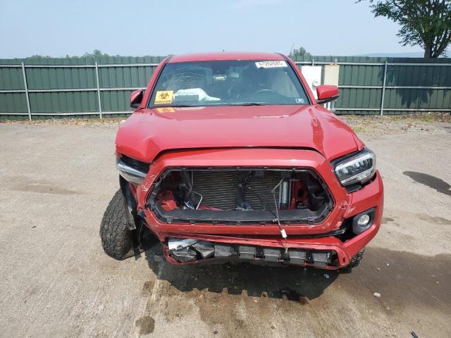 3TMCZ5AN4PM559116 - 2023 TOYOTA TACOMA DOUBLE CAB 红色 照片 5