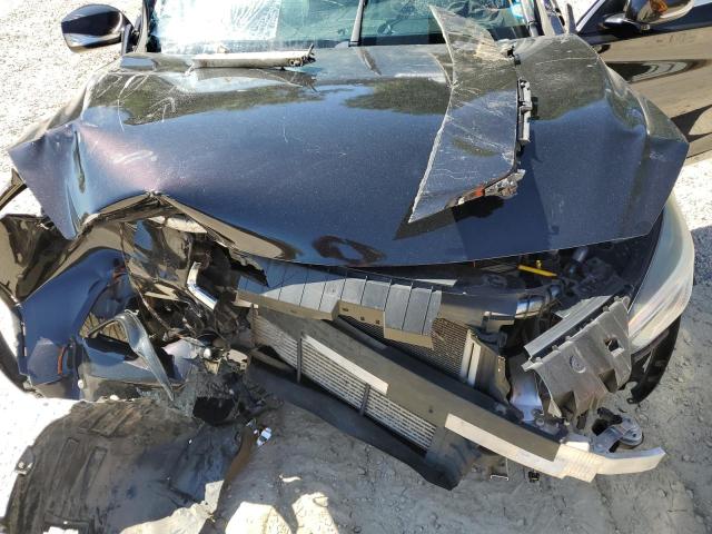 SJKCH5CP4HA015597 - 2017 INFINITI QX30 BASE Schwarz Foto 11